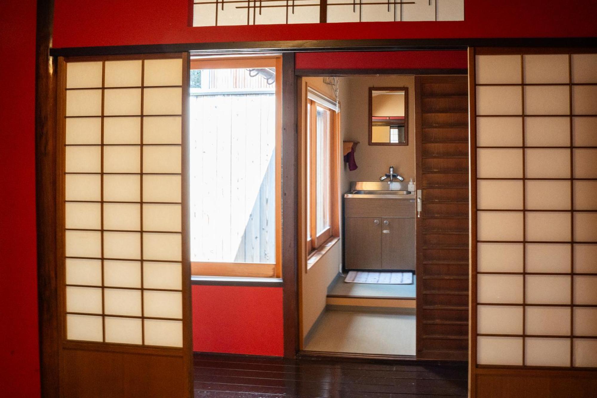 古都とき Kototoki كانازاوَ المظهر الخارجي الصورة