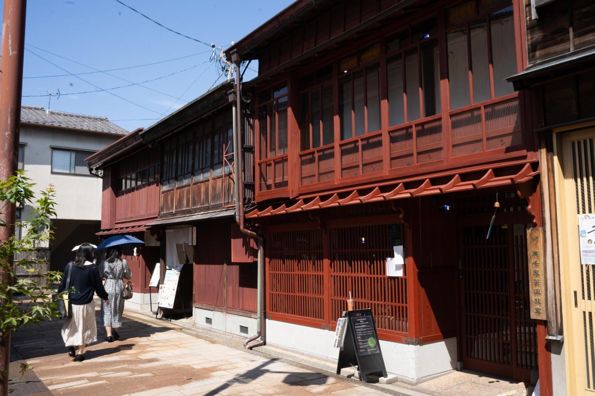 古都とき Kototoki كانازاوَ المظهر الخارجي الصورة